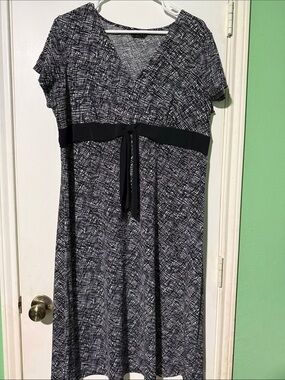 George Black and White Printed Tie-Waist Midi Dress